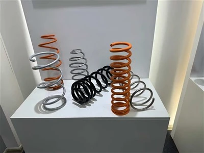 Ressorts hélicoïdaux de suspension automatiques de conception en fonction du client pour les pièces automatiques de suspension
